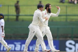 17 ఏళ్ల తర్వాత లంకలో టెస్టు సిరిస్ నెగ్గిన ఇంగ్లాండ్