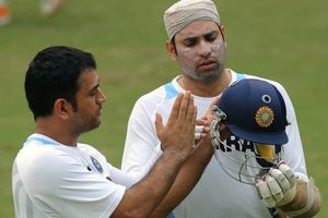 వరల్డ్ కప్ 2019: ధోనికి కీలక సూచన చేసిన వీవీఎస్ లక్ష్మణ్