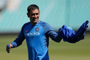 'ఉయ్ విల్ మిస్ యూ ధోనీ'