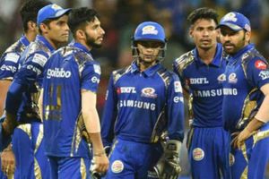 10 మందిని విడుదల చేసిన ముంబై ఇండియన్స్