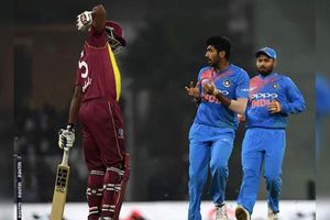 రెండో టీ20: బుమ్రాను బోల్తా కొట్టించేందుకు పొలార్డ్ అతి తెలివి (వీడియో)