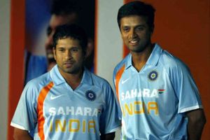 ఐసీసీ హాల్ ఆఫ్ ఫేమ్‌లో ద్రవిడ్: సచిన్‌కు ఎందుకు ఇవ్వలేదంటే?