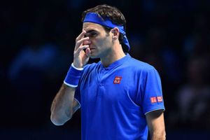 100వ టైటిల్‌తో ఈ ఏడాదిని ముగించాలని ఆశించిన ఫెదరర్‌కు షాక్