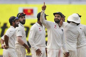 ర్యాంకుల్లో తనతో పాటు భారత్‌నూ టాప్‌లో నిలిపిన కోహ్లీ