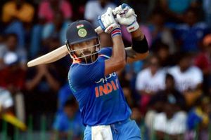 కోహ్లీ విషయంలో పిల్లికూనల్లా వ్యవహారించొద్దు: ఆసీస్‌ ప్లేయర్లకు మాజీ కెప్టెన్