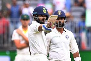 పెర్త్‌లో రెండో టెస్టు: ముగిసిన రెండో రోజు, ఆసీస్ 326 ఆలౌట్, భారత్ 172/3