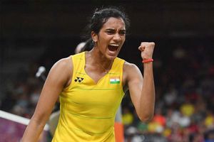 ప్రతిష్టాత్మక టైటిల్ విజేత సింధూకు గవర్నర్, కేసీఆర్ అభినందనలు