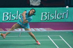 బోణీ కొట్టిన పూణె, చిత్తయిన ఢిల్లీ డాషర్స్