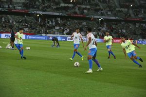 ఏఎఫ్‌సీ ఆసియాకప్‌: గెలిస్తే నేరుగా నాకౌట్‌కు, భుటియా రికార్డు సమం