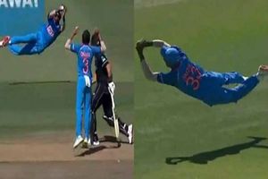 3rd ODI: గాల్లోకి లేచి మరీ హార్ధిక్ పాండ్యా సూపర్ క్యాచ్ (వీడియో)