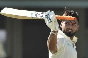 ఐసీసీ అవార్డులు: ఐసీసీ ఎమర్జింగ్ ప్లేయర్ ఆఫ్ ద ఇయర్‌గా పంత్