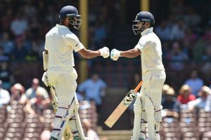 పుజారా మారథాన్ ఇన్నింగ్స్: సిడ్నీ టెస్టులో రెండో రోజు నమోదైన గణాంకాలివే