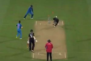 5th ODI: ధోని త్రోని ఊహించలేకపోయాడు.. నీషమ్ రనౌట్ అయ్యాడిలా! (వీడియో)