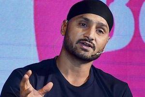 పాకిస్తాన్ తో ఆడకుండానే ప్రపంచ కప్ గెలవొచ్చు : హర్భజన్