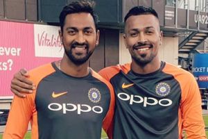 తొలిసారి భారత్ తరుపున ఓ అంతర్జాతీయ మ్యాచ్‌లో పాండ్యా సోదరులు