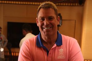 పింక్ జెర్సీలో రాజస్థాన్: బ్రాండ్ అంబాసిడర్‌గా షేన్ వార్న్