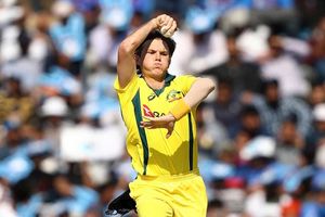 జంపా: అతి తక్కువ ఇన్నింగ్స్‌ల్లో 50 వికెట్లు తీసిన రెండో స్పిన్నర్