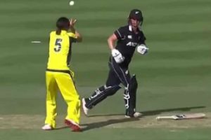 క్రికెట్‌లో వింత ఘటన: ఇలా కూడా ఔట్ అవుతారా? (వీడియో)