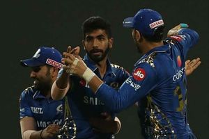 ముంబై బోణి: ఆఖరి బంతిని నోబాల్‌గా విసిరిన మలింగ, పసిగట్టలేకపోయిన అంఫైర్