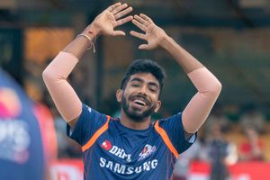 చిన్నస్వామిలో RCB vs MI: బెంగళూరుతో మ్యాచ్‌కి బుమ్రా దూరమనా?