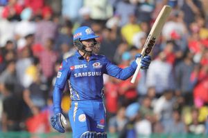 డీకాక్ హాఫ్ సెంచరీ: మొహాలిలో పంజాబ్ విజయ లక్ష్యం 177