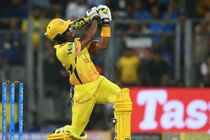 మాకు 60 ఏళ్లు లేవు: ‘డాడీస్ ఆర్మీ’ ఎగతాళి వ్యాఖ్యలపై డ్వేన్ బ్రావో