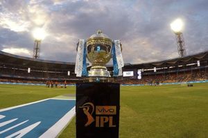 ఐపీఎల్ వేలంలో కోట్లు పలికి ధరకు న్యాయం చేయని ఆటగాళ్లు వీరే!