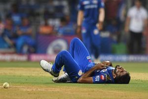 భయపడాల్సిన అవసరం లేదు: బుమ్రా గాయంపై ముంబై అధికారిక ప్రకటన