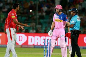 అశ్విన్ స్థాయికి అలా చేసి ఉండకూడదు: 'మన్కడింగ్' రనౌట్‌పై మదన్ లాల్