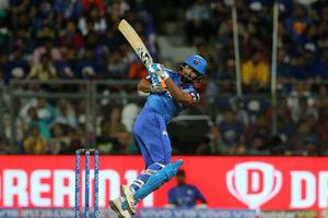 ధోని రికార్డు బద్దలు: తొలి మ్యాచ్‌లో విజయం సంతోషానిచ్చిందన్న పంత్