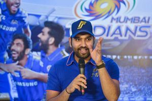 ఐపీఎల్ 2019: ఓపెనర్‌గా రోహిత్ శర్మ, వరల్డ్‌కప్ కోసమేనా?