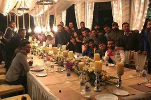 ధోని ఇంట్లో టీమిండియా సందడి: డిన్నర్ అదిరిందంటూ చాహల్ ట్వీట్