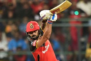 ఐపీఎల్‌లో 5వేల పరుగులు: రెండో ఆటగాడిగా కోహ్లీ అరుదైన ఘనత