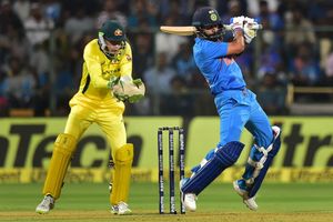 India vs Australia: ఫించ్‌కు 100వ వన్డే, కోహ్లీ ముంగిట మరో రికార్డు