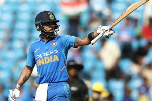 2nd ODI: వన్డేల్లో కోహ్లీ 40వ సెంచరీ, ఆస్ట్రేలియాపై ఏడోది