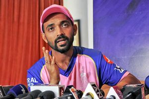 మ్యాచ్ ఓటమితో పాటు రహానే మ్యాచ్‌ ఫీజులో కోత