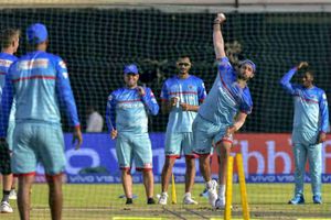 ఫిరోజ్ షా కోట్లాలో DC vs SRH: గణాంకాలు ఏం చెబుతున్నాయి!