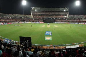 హైదరాబాద్‌లో 'ప్లే ఆఫ్‌ మ్యాచ్‌'?