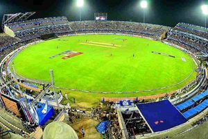 ఐపీఎల్ ఫైన‌ల్‌ హైదరాబాద్‌లోనే!!