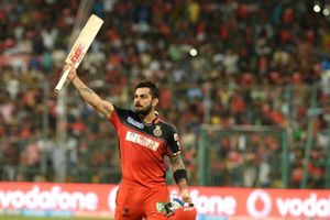 19వ ఓవర్‌.. అందుకే లెఫ్టార్మ్‌ స్పిన్నర్‌ను ప్రయోగించాం: కోహ్లీ