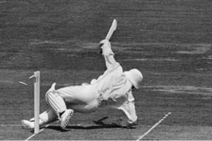 మొదటిసారి హిట్‌ వికెట్‌గా ఔట్ అయింది ఎవరో తెలుసా?