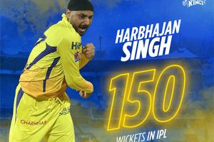 ఐపీఎల్: భారత బౌలర్‌ హర్భజన్‌ సింగ్‌ అరుదైన ఘనత