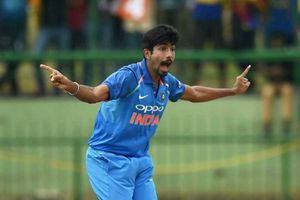 'తన పేస్‌తో ప్రత్యర్ధి జట్టుని బుమ్రా కాల్చేస్తాడు'