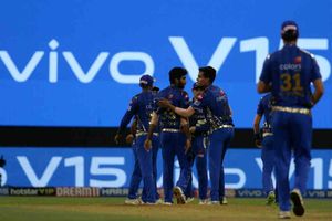 MI vs SRH: సూపర్ ఓవర్ థ్రిల్లర్: ముంబై చేతిలో సన్‌రైజర్స్ ఓటమి