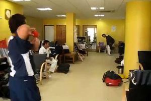 ధోనీ ఆధ్వర్యంలో సచిన్‌, లక్ష్మణ్‌ ప్రాక్టీస్‌...