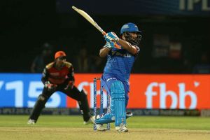 Eliminator: ఢిల్లీ చేతిలో ఓటమి, టోర్నీ నుంచి సన్‌రైజర్స్ నిష్క్రమణ