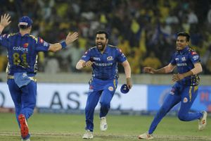 ఐపీఎల్ ఎంత పనిచేసింది!: కోహ్లీ పదవికి ఎసరు, టీ20 కెప్టెన్‌గా రోహిత్ శర్మ