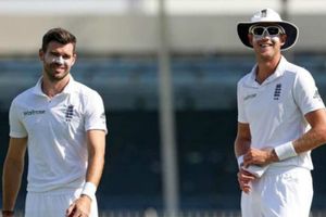 ఓ మై గాడ్.. షీ ఈజ్ బ్యూటిఫుల్: బ్రాడ్‌పై ఆండర్సన్‌ వాఖ్యలు