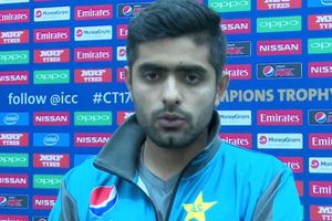 కోహ్లీ బ్యాటింగ్ వీడియోలు చూస్తూ: భారత్‌తో మ్యాచ్‌కి సిద్ధమన్న పాక్ బ్యాట్స్‌మన్