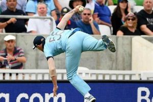 కాకతాళీయంగా పట్టాను: ‘క్యాచ్‌ ఆఫ్‌ ది సెంచరీ’పై బెన్ స్టోక్స్ (వీడియో)